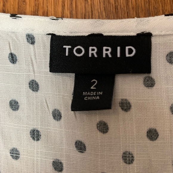 Torrid polka dot blouse top - Picture 5 of 6